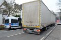 Pklemm Fahrer ueberrollt vom eigenen LKW Verstorben Koeln Dellbrueck Paffratherstr Walterstr P18